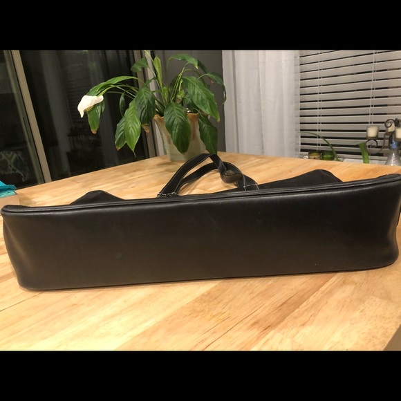 XL Coach canvas and leather tote - Picture 4 of 8